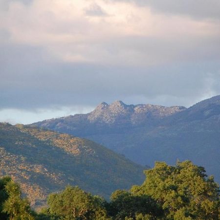Posada Tresmentiras Aldeanueva del Camino Exteriér fotografie
