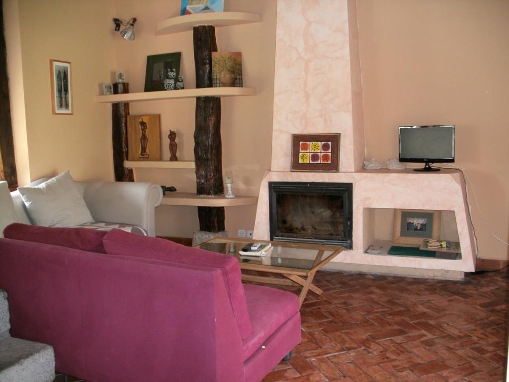 Posada Tresmentiras Aldeanueva del Camino Exteriér fotografie