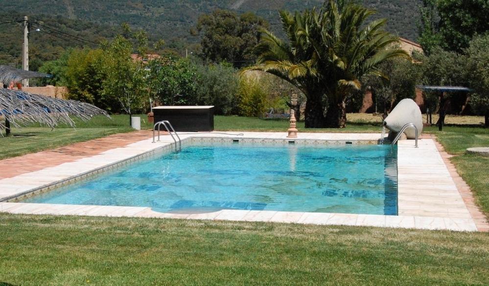 Posada Tresmentiras Aldeanueva del Camino Exteriér fotografie