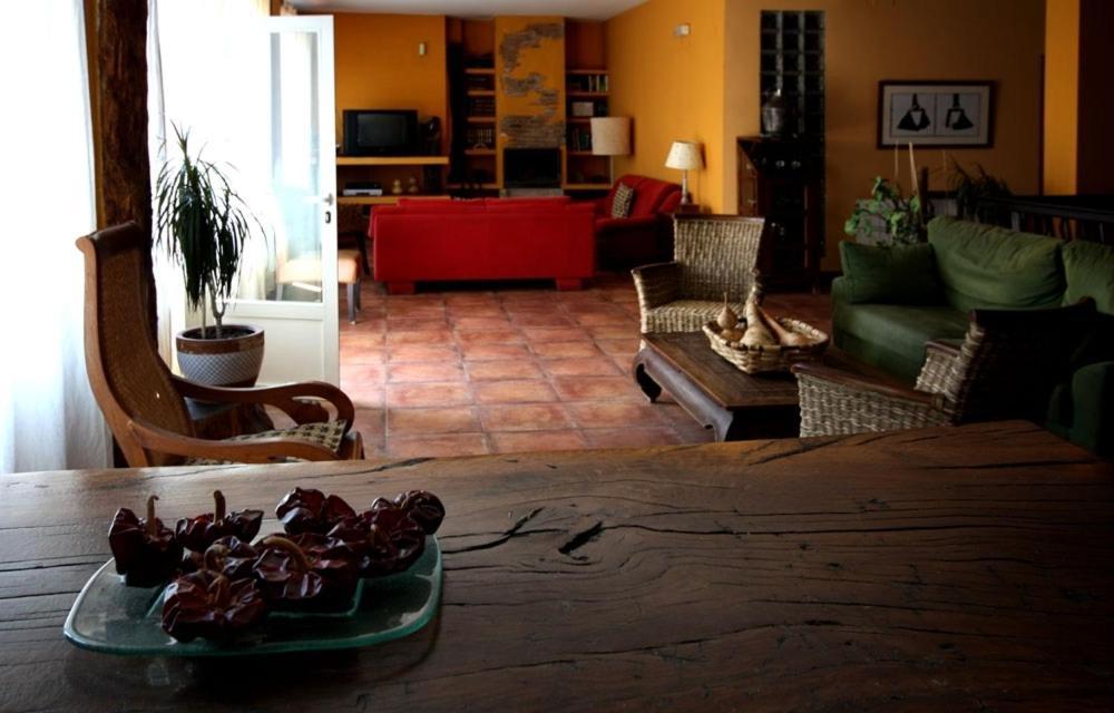 Posada Tresmentiras Aldeanueva del Camino Exteriér fotografie